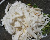 Foto langkah ke 3 dari resep Kwetiau kangkung belacan.