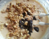 Foto del paso 7 de la receta: Bizcochuelo de yogur y frutos secos