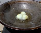 Foto langkah ke 2 dari resep Gulai Telur,Tahu&Tempe.