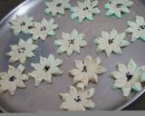 A picture of step 12 of Flower mathri.