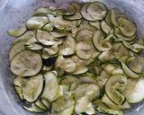 Foto del paso 3 de la receta Pastel de calabacín en microondas