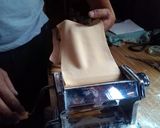 Foto del paso 4 de la receta: Raviolones caseros de carne..y más