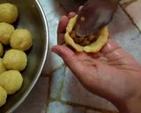 Foto langkah ke 5 dari resep Kroket Ayam Kecap.