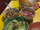 Tacos de pollo desmechado