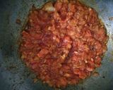 A picture of step 1 of Special creamy egg masala.