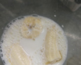 Foto del paso 2 de la receta: Licuado de banana!!