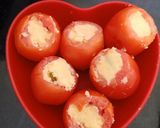 A picture of step 4 of Stuffed Tomatoes in Makhni Gravy.