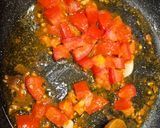 Foto del passaggio 4 della ricetta Fagiolini/Cornetti in umido saporiti con patate