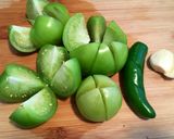 Foto del paso 1 de la receta: Salsa picante de tomatillo verde