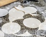 Foto del paso 8 de la receta: MASA WONTON Para Empanadillas Chinas🥟 y Dim Sum...!🥢