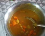 รูปขั้นตอนการทำที่ 3 ของ ข้าวแกงกะหรี่สีทองอกไก่และไส้กรอก