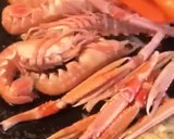 Foto del paso 5 de la receta: Fideuà de sepia, cigalitas y gambas peladas