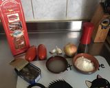 Une image de l'étape 1 de Spaghettis coupés aux sardines tomates et pecorino.
