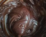 Foto del paso 9 de la receta: Macaron rellenos de ganache de chocolate