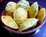 A picture of step 11 of Koraishutir Kochuri R Aaloor Dum.