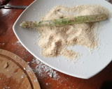 Foto del paso 3 de la receta: Espárragos apanados