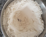 Foto del paso 2 de la receta: Pizza borde de queso 🧀 🍕