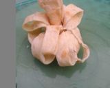 A picture of step 6 of Egg Rose.