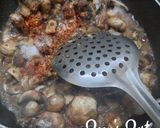 A picture of step 2 of Mushroom Soup.