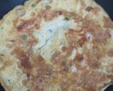 Foto langkah ke 2 dari resep Telur Dadar Gobal-Gabul.