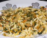 Foto del paso 7 de la receta: Espinacas con fideos cortos y calabaza al horno