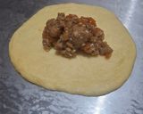 Foto langkah ke 8 dari resep Roti Teflon ala Luvita Ho (tanpa mixer, tanpa oven).