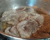 Foto del paso 2 de la receta: Chuleta a la olla