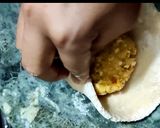 A picture of step 5 of Aloo paneer ke parathe.