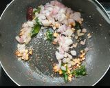 A picture of step 5 of Tangy garlic dal.