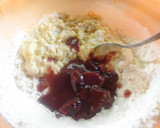 Foto del paso 2 de la receta: Pan dulce navideño de frutillas (fresas)