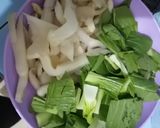 Foto langkah ke 1 dari resep Soto Jamur Tiram.