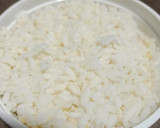 Foto del paso 2 de la receta: Arroz con setas y calabacín en salsa de soja