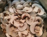 Gombakrémleves recept fázis 2 fotója