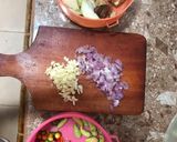 Foto langkah ke 1 dari resep Oseng kikil buncis wortel.