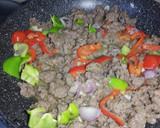 Foto del paso 2 de la receta: Carne molida de res en salsa