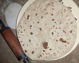 A picture of step 6 of Roti/Chapati.