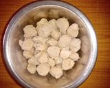 A picture of step 3 of Soya chunks curry.