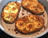 A picture of step 2 of Chilli Cheese Toasted Baguettes : In just less than 20 mins.