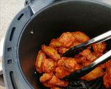 Foto del paso 2 de la receta: Alitas adobadas en freidora de aire 🐥🍅🌶️