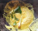 Foto langkah ke 2 dari resep Opor Ayam Telur Kuah Kuning.