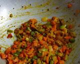 A picture of step 4 of Veg vermicelli.