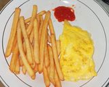 Foto langkah ke 5 dari resep Sarapan telur omelette simpel ala hotel (omlet hotel).