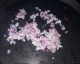 A picture of step 3 of Egg omelette sandwich.