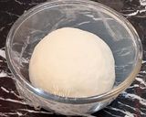 A picture of step 2 of Masala Paratha.