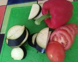 Foto del paso 2 de la receta: Pollo al jugo con verduras en olla de presión 🍗🍆