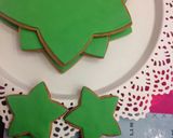 Foto del paso 11 de la receta: Árbol de Navidad de galletas para hacer con los peques