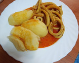Foto del paso 3 de la receta: Calamares en salsa con papas cocidas