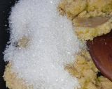 A picture of step 6 of Suji Besan Ka Zaffroni Halwa.