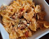 A picture of step 5 of Creamy Sun-dried Tomato Chicken Pasta.