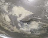 A picture of step 1 of Burger bun.